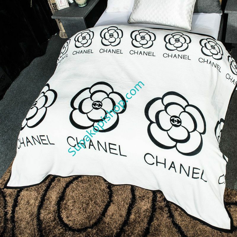 シャネル 毛布 ブランケット 大判 ブランド CHANEL ひざ掛け エアコン毛布 多用途 膝掛け 掛け毛 布 ひざかけ 暖かい 150*200cm 送料無料