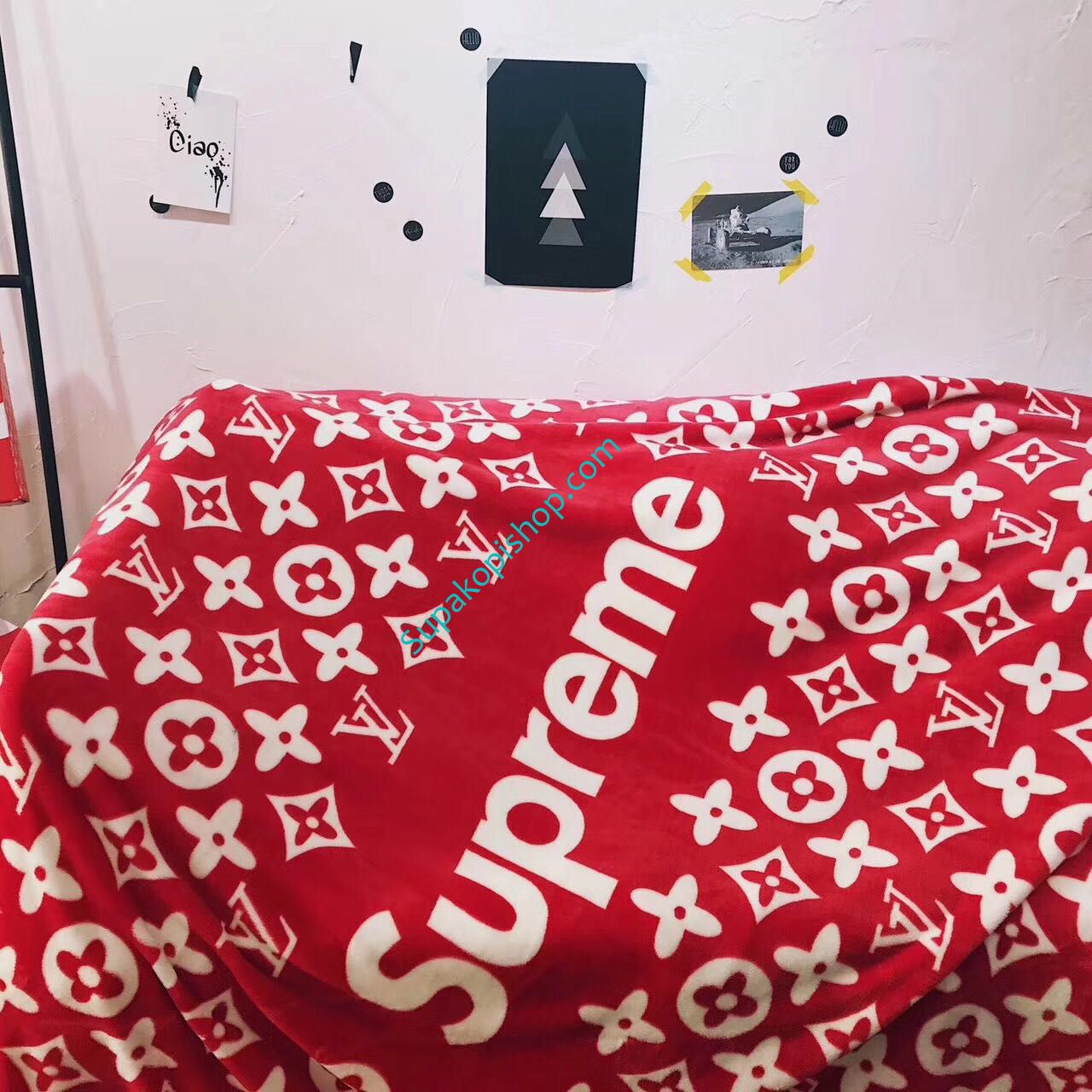 シュプリーム&LVコラボ ブランケット 毛布 柔らか SUPREME ブランド 冬秋 掛け寝具 モノグラム 梨花さん愛用 ひざかけ ブランケット オフィス用