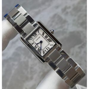 Cartier 時計 高級　腕時計 レディース 箱付き