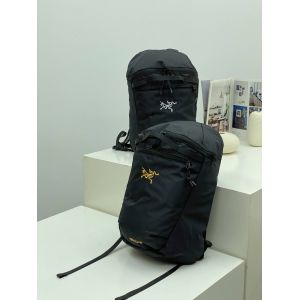 Arcteryx アークテリクスリュック 大容量  とても軽い　A29018