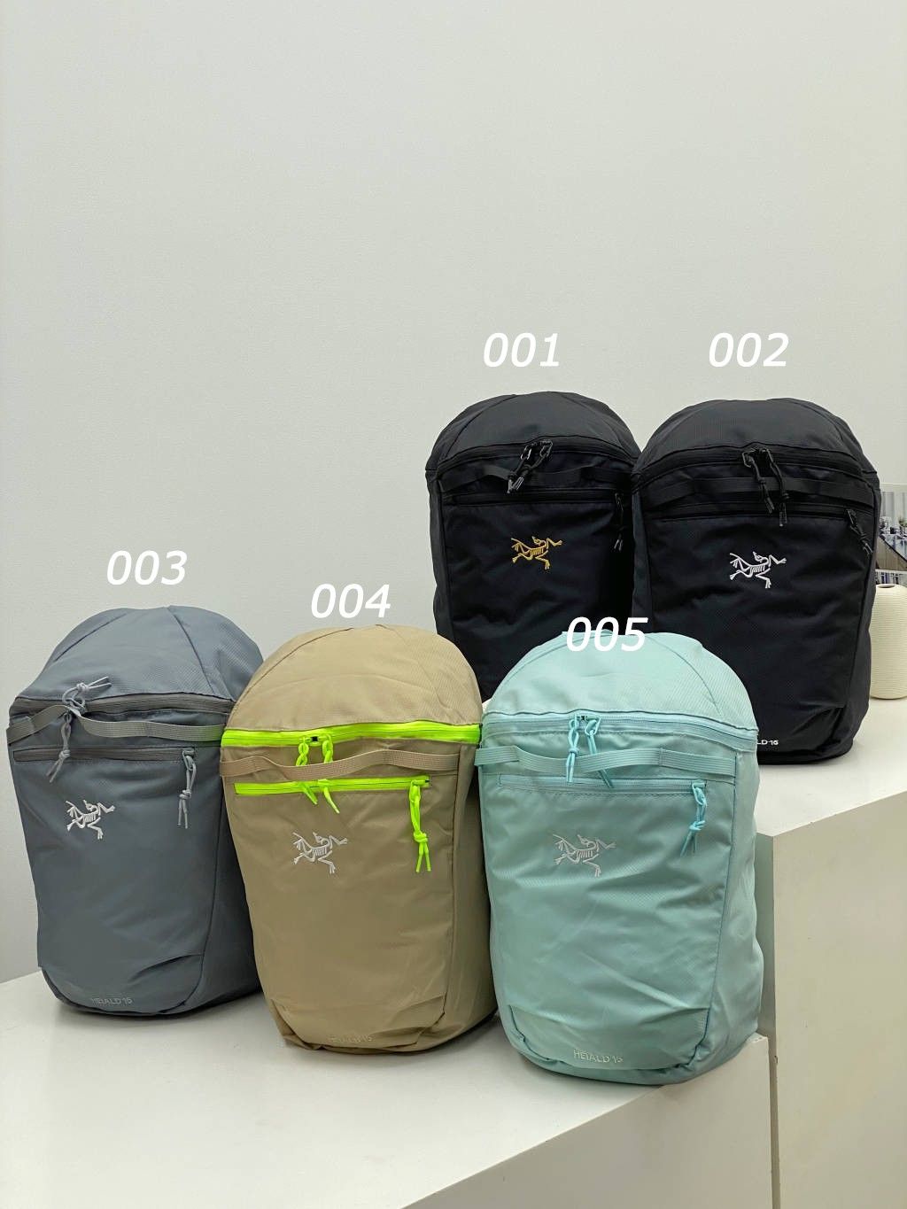 Arcteryx アークテリクスリュック 大容量  とても軽い　A29018