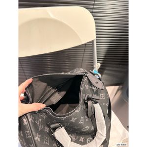 ルイヴィトン Lv X Nigo Keepall 30 ショルダーバッグ A29042