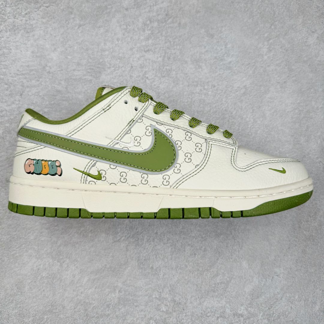 グッチ NK Dunk Lowスニーカー ファション 人気 A29257