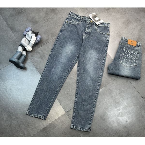 ルイヴィトン デニムパンツ 刺繍ロゴ 個性的 A29701