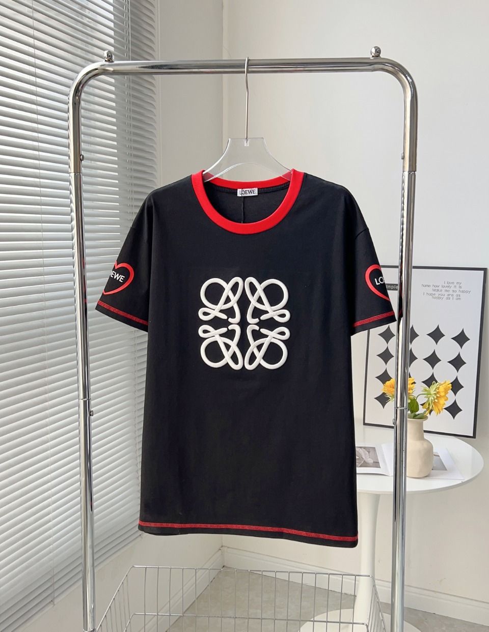 ロエベ 短袖 丸首 ｔシャツ 人気 夏新品 A29851