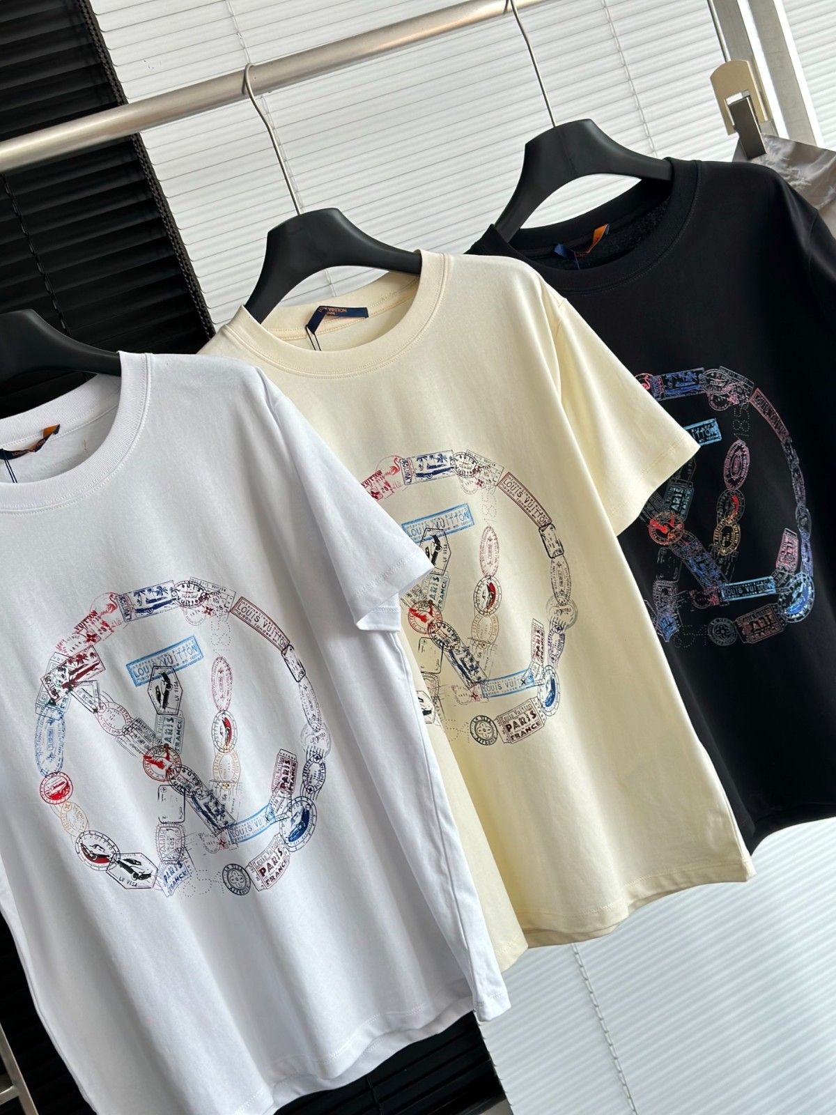 ルイヴィトン 短袖 半袖Ｔシャツ ペアお揃い A29864