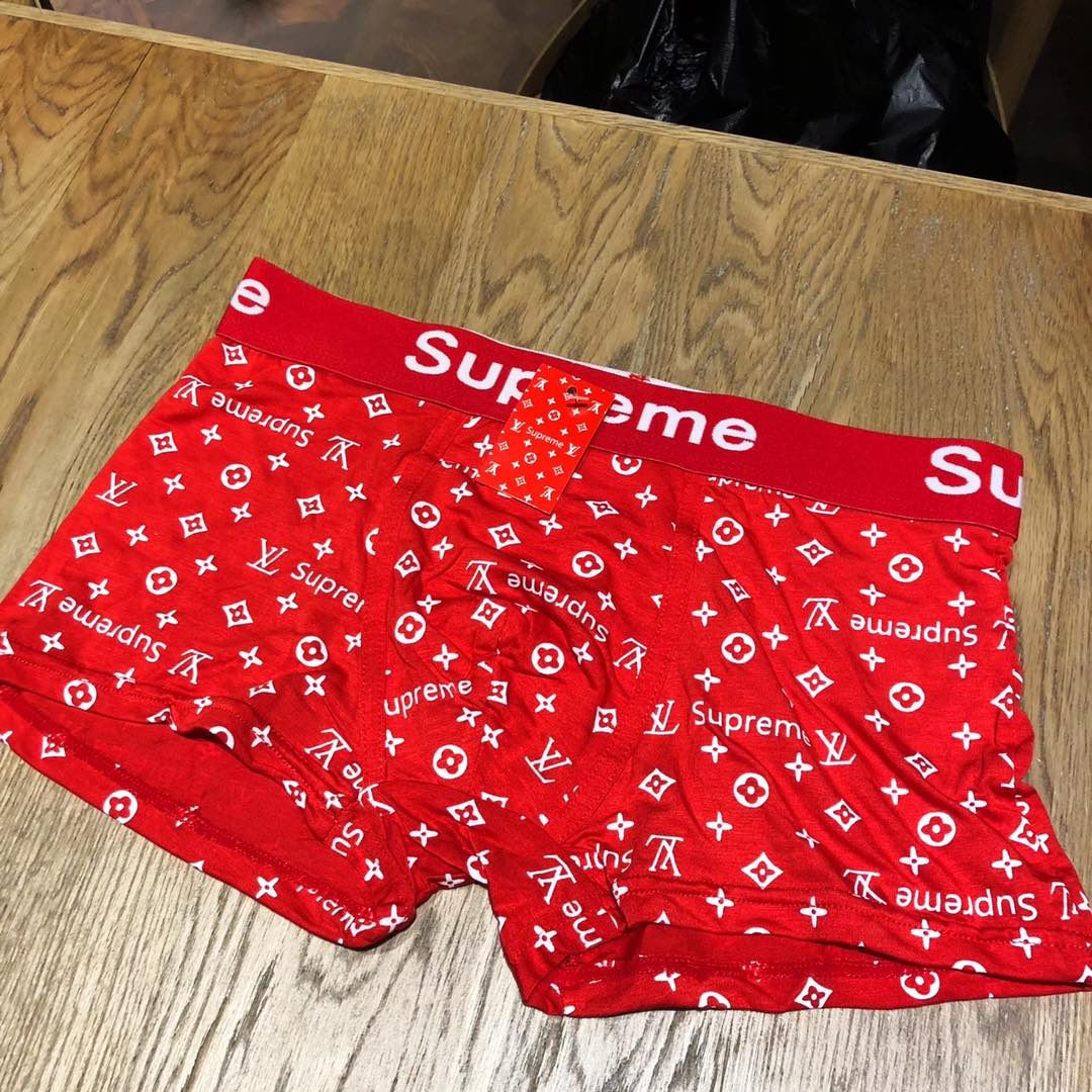 Supreme ルイヴィトンコラボ ボクサーパンツ 4枚セット メンズ 下着 A29940