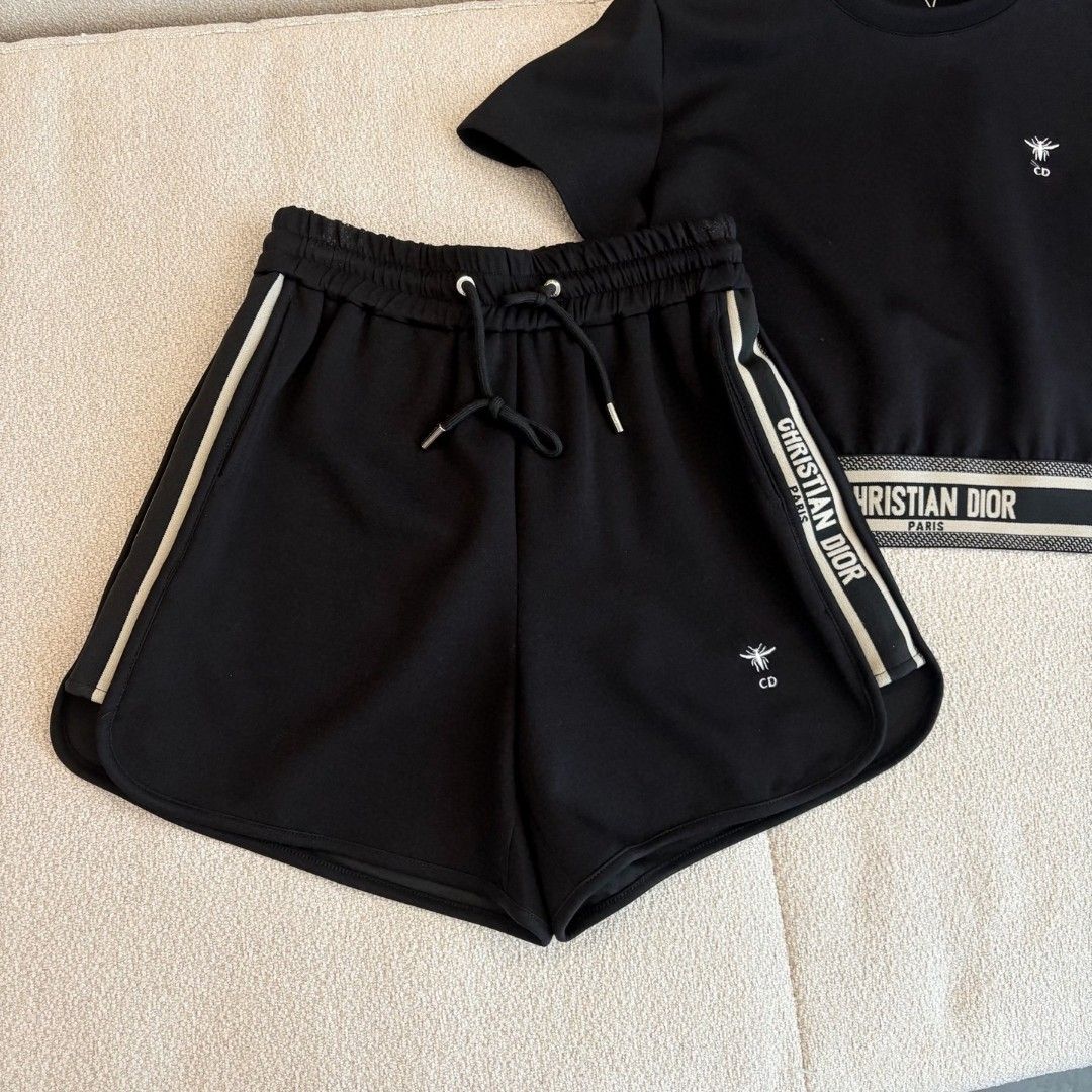 ディオール セットアップ 半袖Tシャツ+ショーツセット A30127