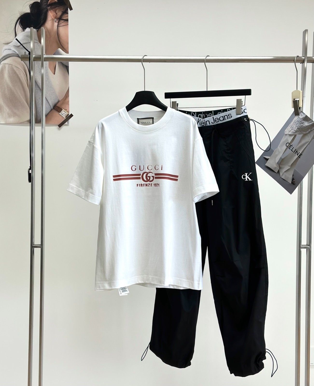 グッチ 半袖Tシャツ ラウンドネック オシャレ 男女向け A30167