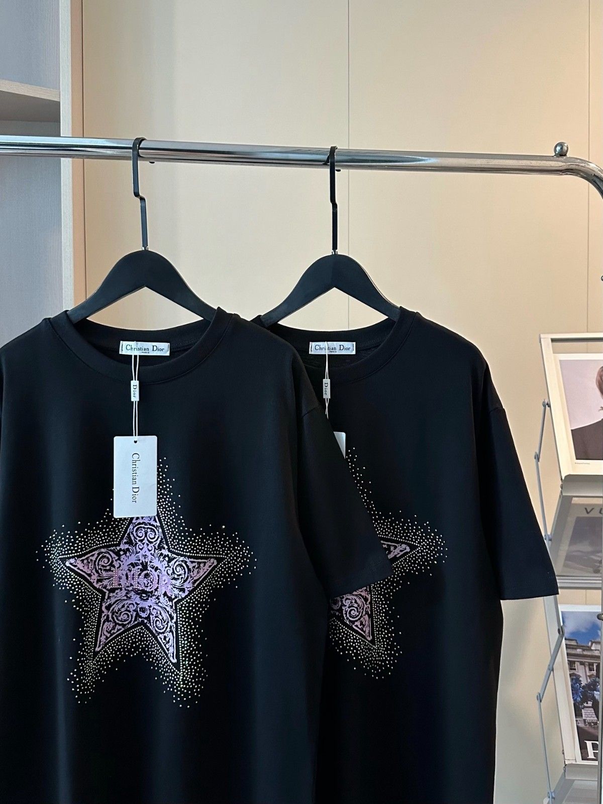 ディオール 半袖Tシャツ 五芒星ホットダイヤモンド オシャレ A30310