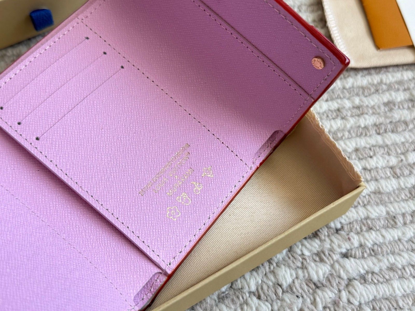 ルイヴィトン ウォレット 財布 レザー 桜 男女向け A30316
