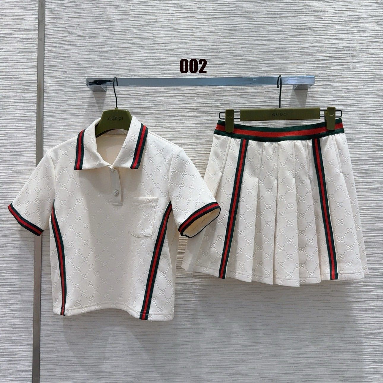 グッチ ラペル半袖トップス スカートセット 可愛い A30315