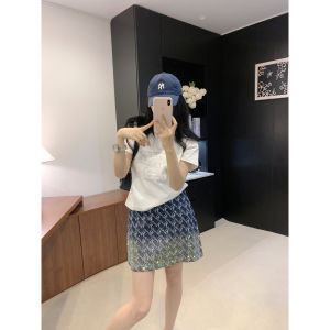 フェンディ 半袖Tシャツ＋スカート ファッショナブル A30314