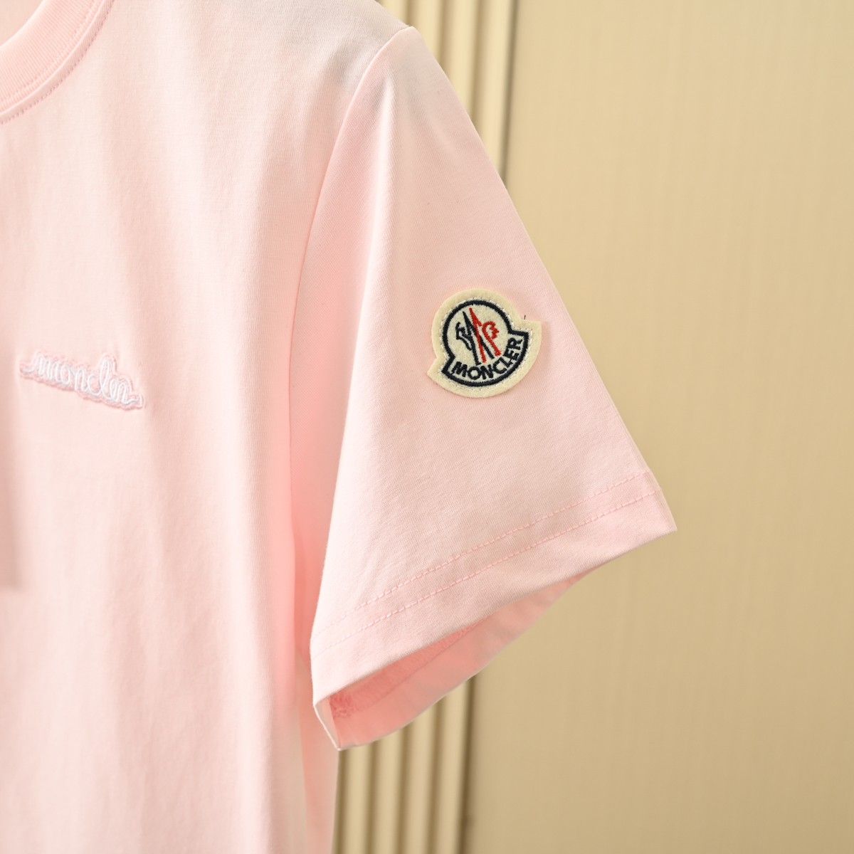 モンクレール Tシャツ半袖 レディース 4色 クラシック コットン A30328