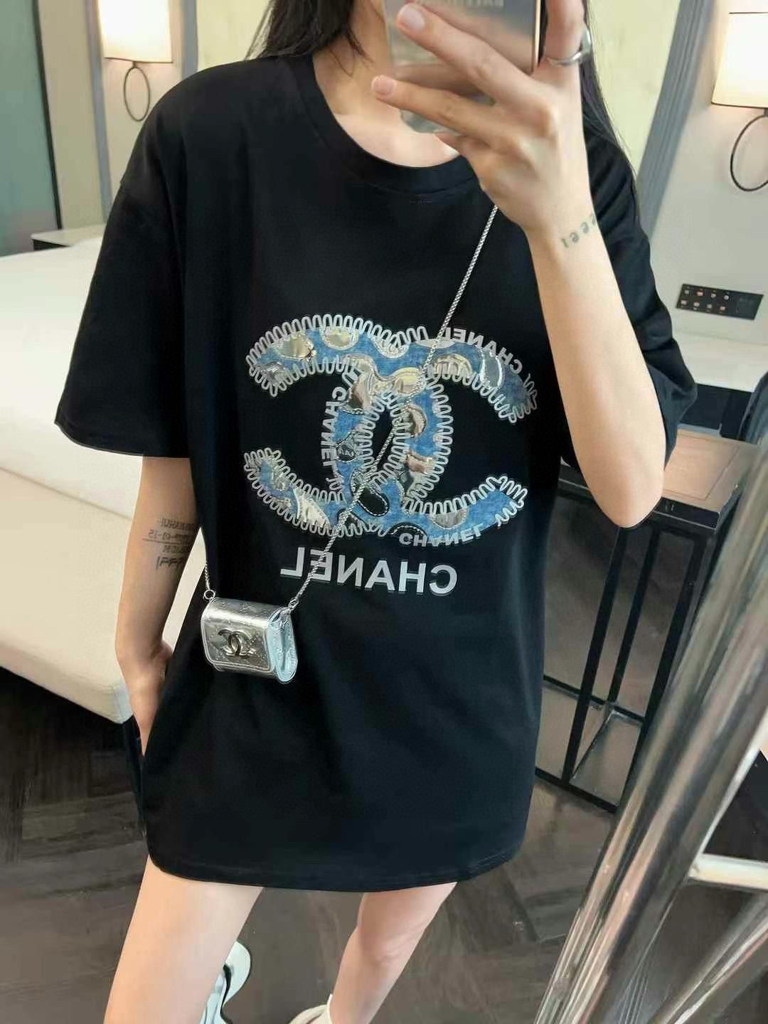シャネル 半袖Tシャツ スパンコールデニムロゴ刺繍 可愛い A30344