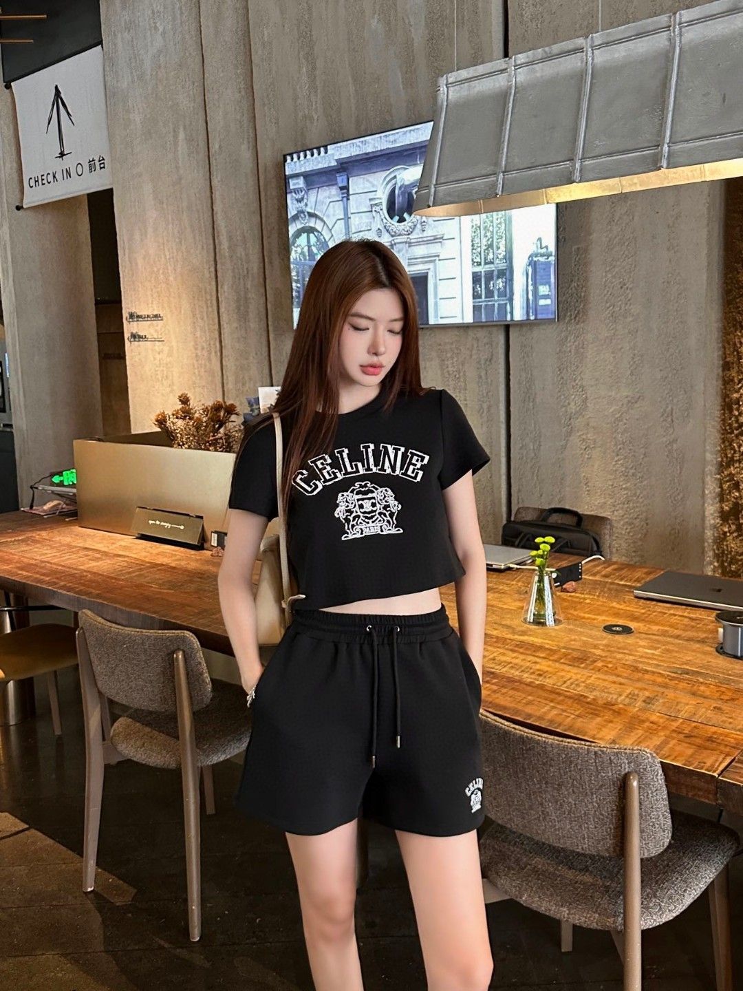 セリーヌ セット Tシャツ+ショートパンツセット カジュアル A30347