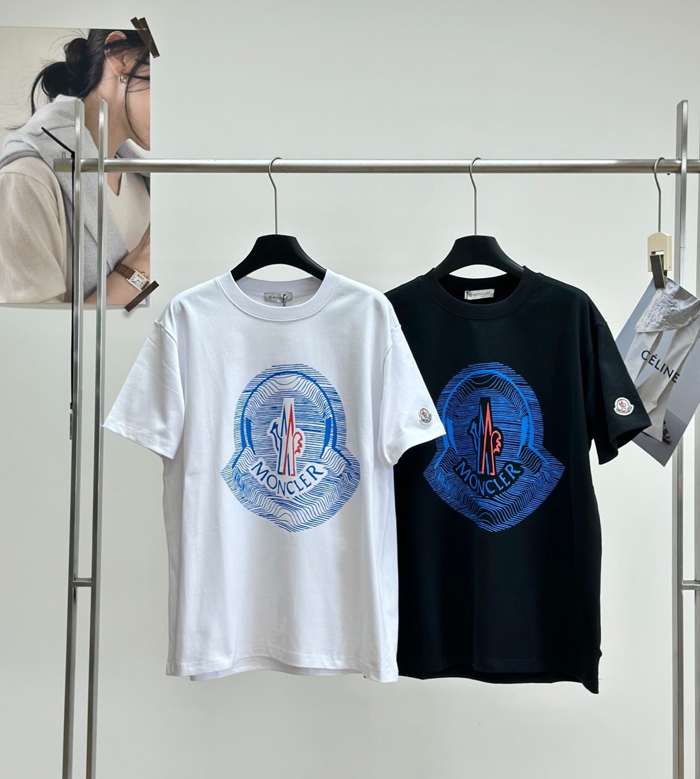 モンクレール ブルー ロゴ Tシャツ 男女兼用 カジュアル A30356