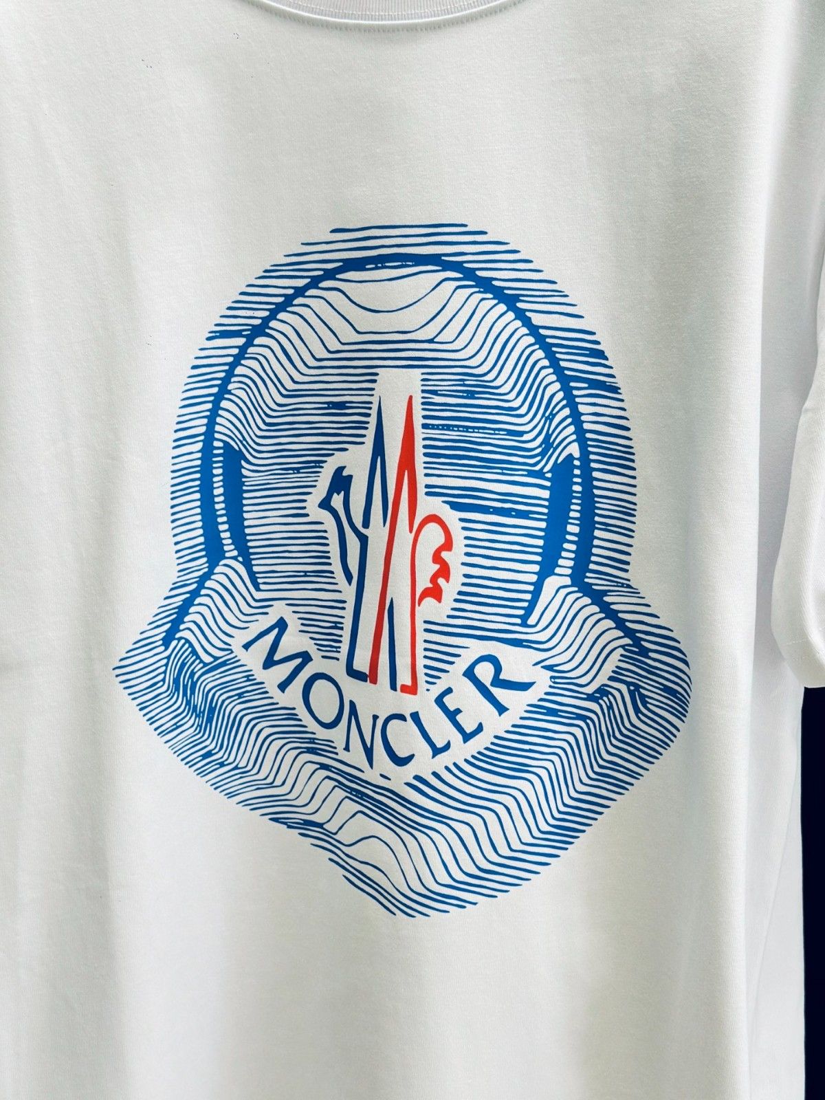 モンクレール ブルー ロゴ Tシャツ 男女兼用 カジュアル A30356