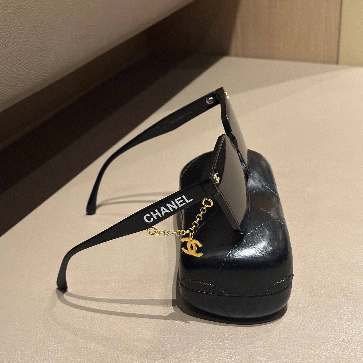 シャネル 偏光サングラス 人気 オシャレ A30366