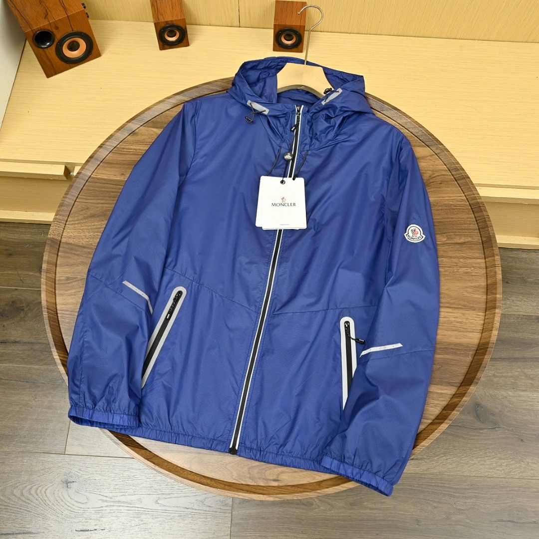 モンクレール 日焼け止め服ジャケット 夏用薄手 メンズ A30363