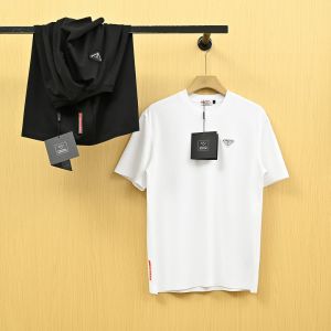 プラダ 半袖Tシャツ メンズ ファッション カジュアル A30364