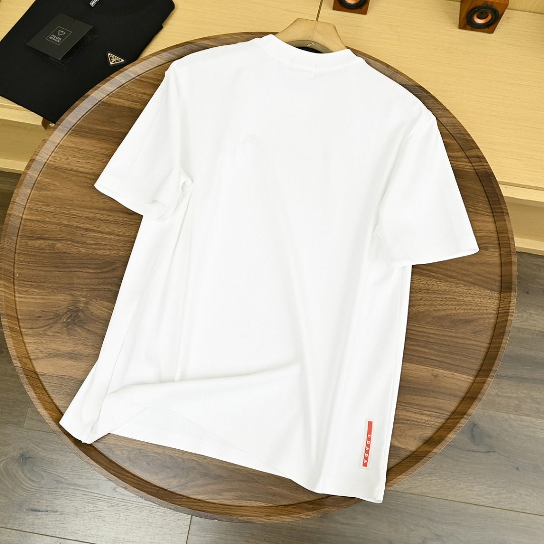 プラダ 半袖Tシャツ メンズ ファッション カジュアル A30364