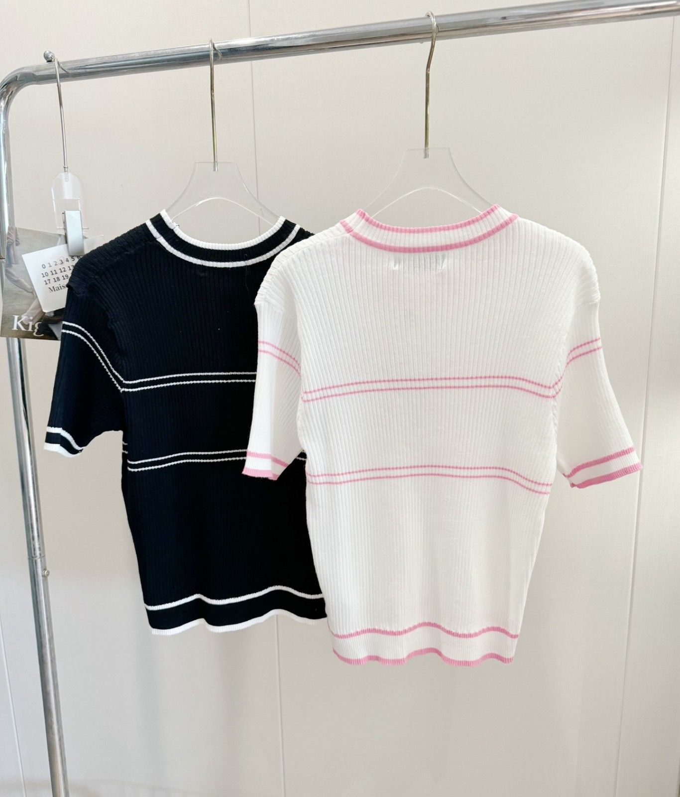 シャネル ニット半袖Tシャツ クラシック 高級 A30372