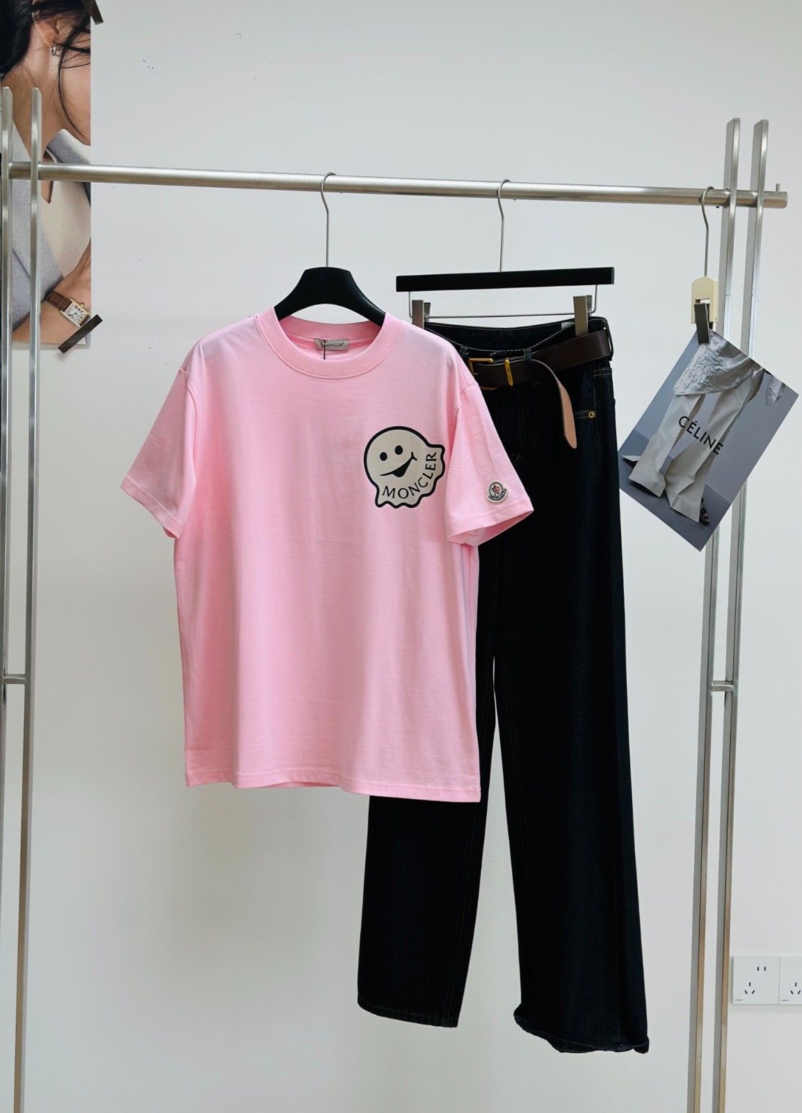 モノグラム Tシャツ リトルモンスター 男女兼用 A30378