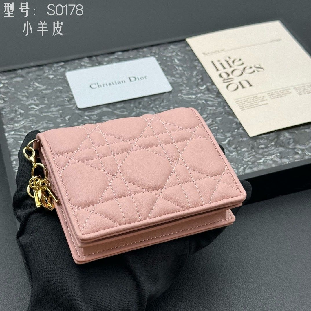 ディオール カードケース 短財布 パテントレザー A30400