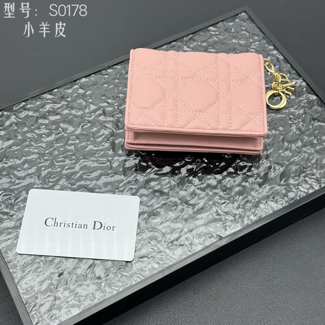 ディオール カードケース 短財布 パテントレザー A30400