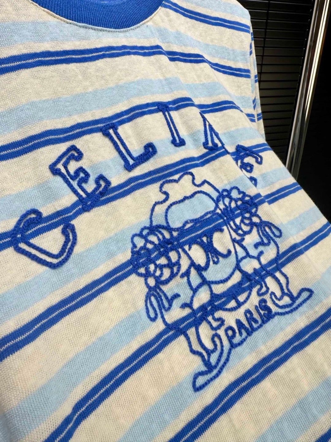 セリーヌ 半袖Tシャツ 刺繍 レディース 可愛い A30409