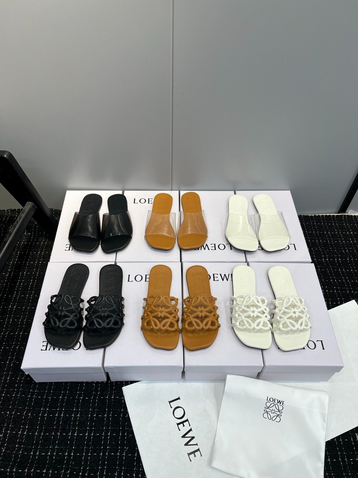 ロエベ サンダル レディース スリッパ レザー オシャレ A30414