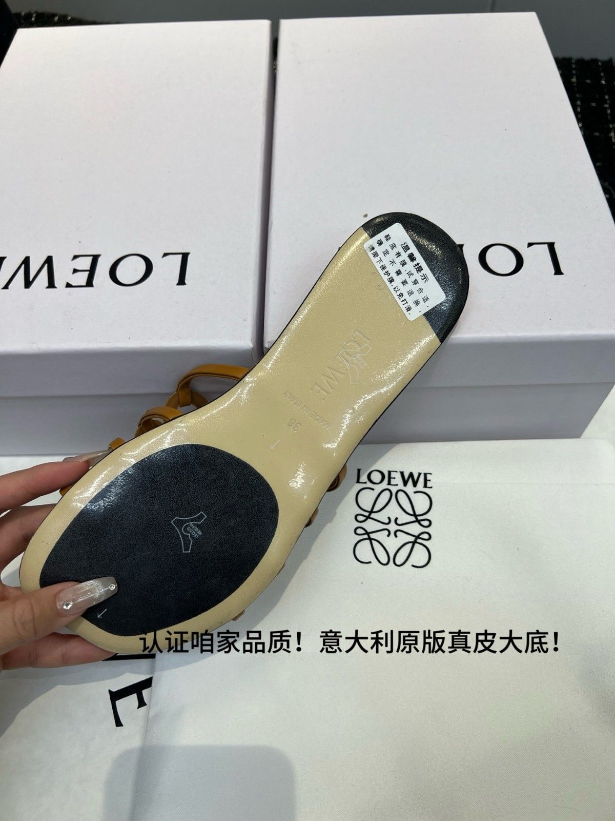 ロエベ サンダル レディース スリッパ レザー オシャレ A30414