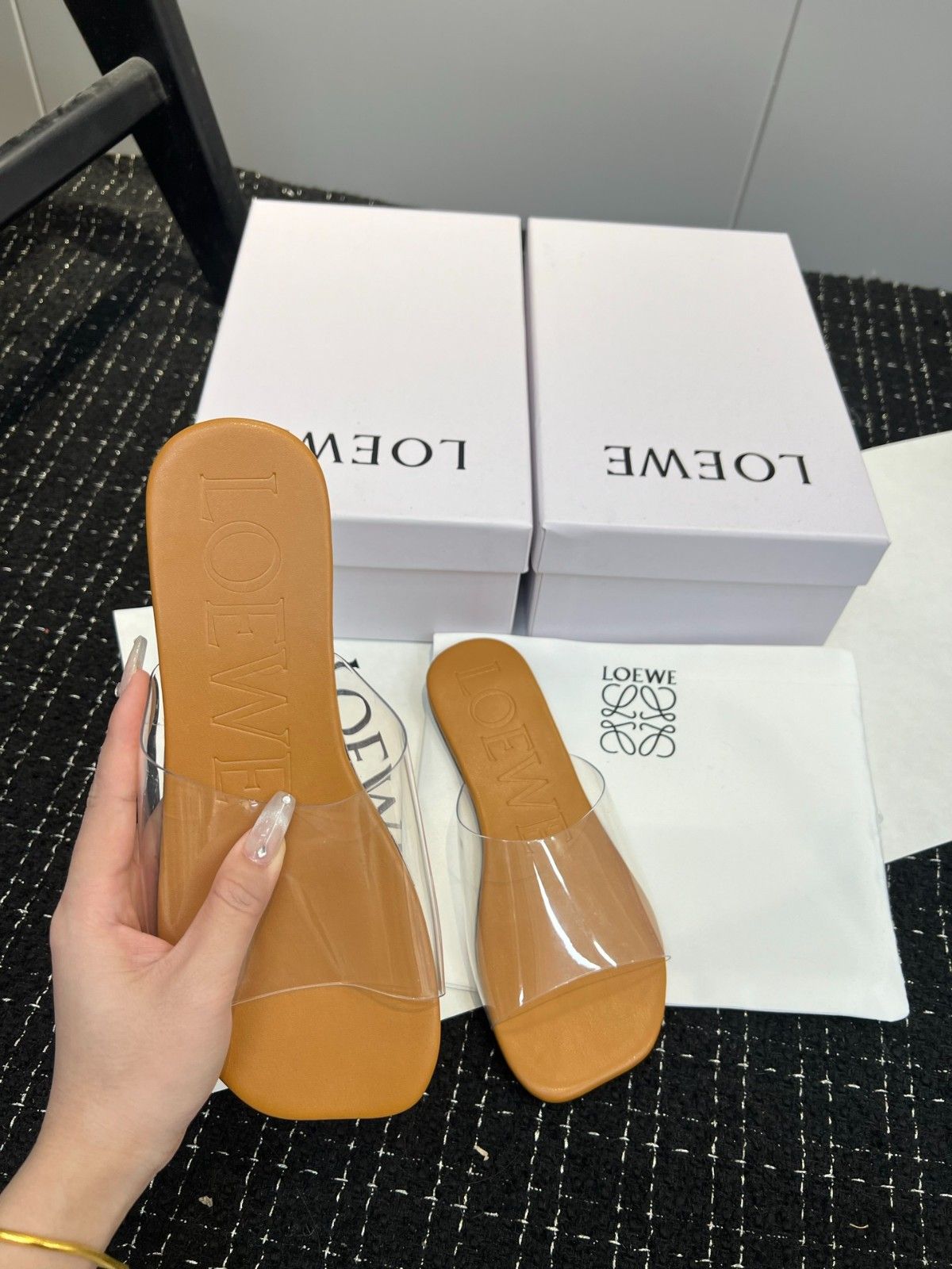 ロエベ サンダル レディース スリッパ レザー オシャレ A30414