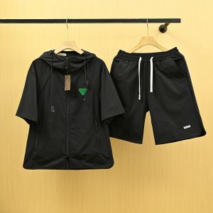 ボッテガ ヴェネタ 上下セット スポーツ半袖スーツ カジュアル A30417