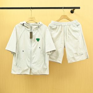 ボッテガ ヴェネタ 上下セット スポーツ半袖スーツ カジュアル A30417