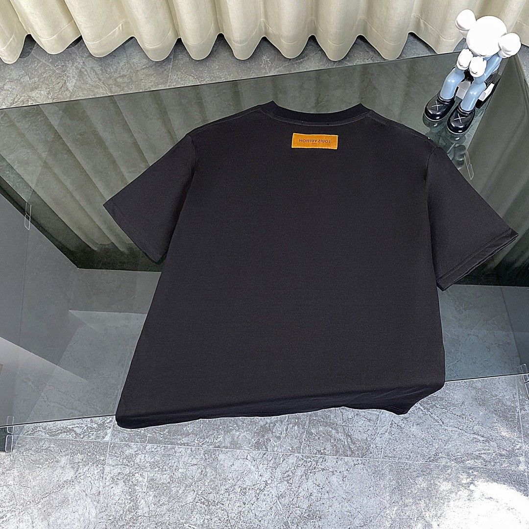 ルイヴィトン 半袖 Tシャツ クラシック ラウンドネック 男女向け A30427