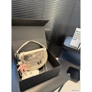 シャネル ショルダーバッグ ホローメッシュ 可愛い A30440