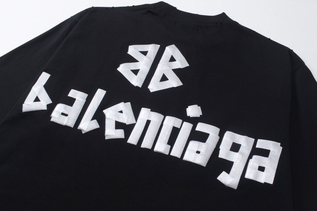 バレンシアガ 半袖Tシャツ クラシック プリント 高品質 A30436