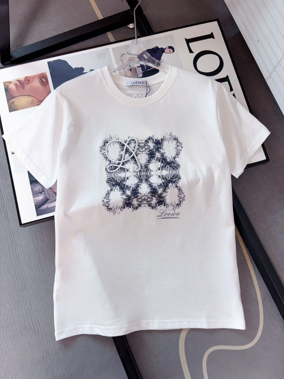 ロエベ Tシャツ 刺繍とプリント レディース コットン A30435