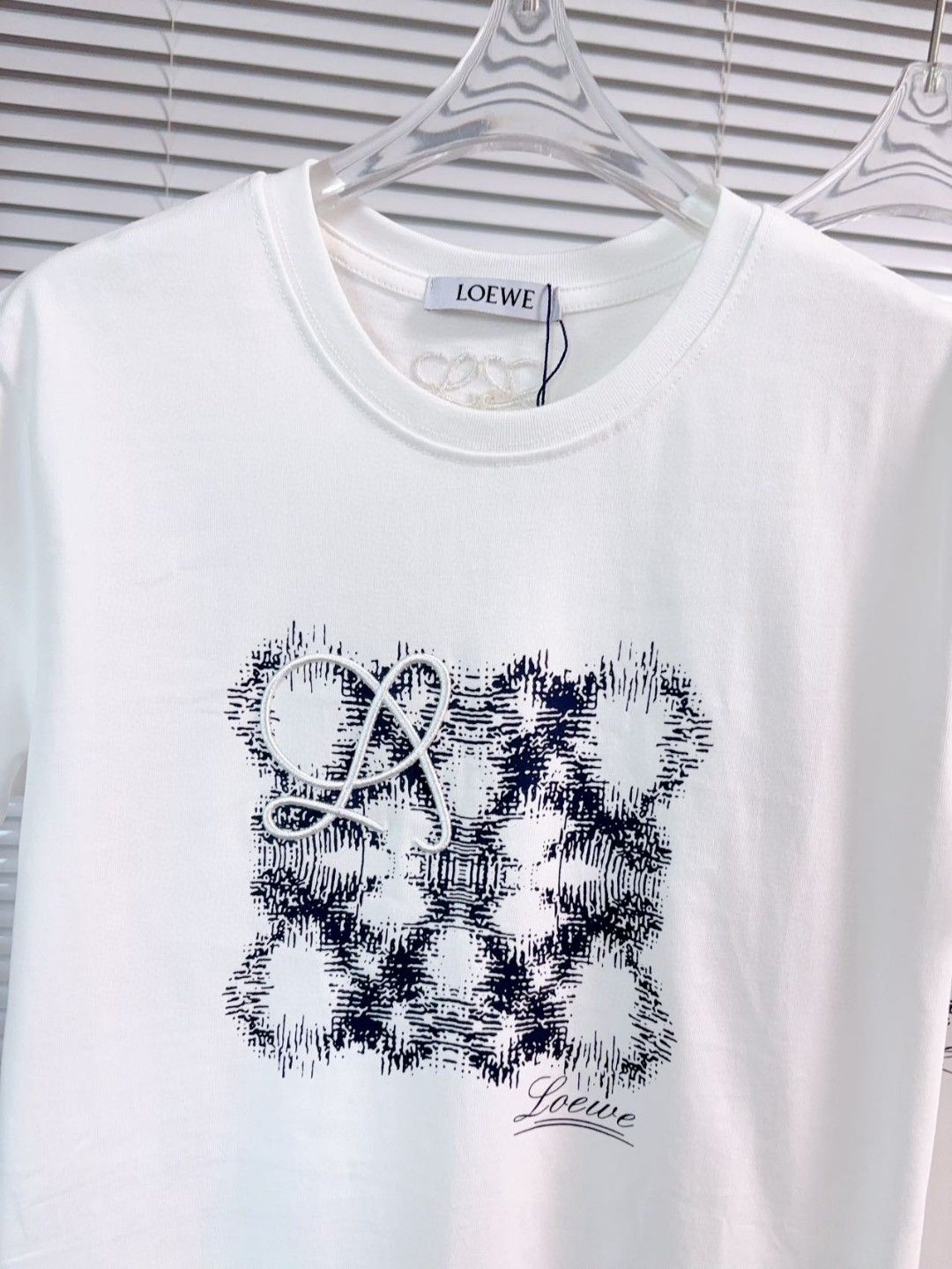 ロエベ Tシャツ 刺繍とプリント レディース コットン A30435