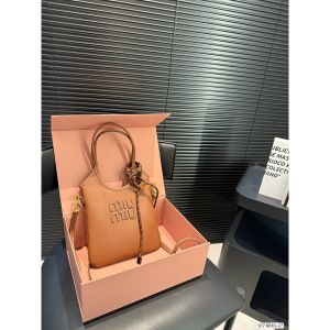 ミュウミュウ ハンドバッグ ショルダーバッグ mini 可愛い A30453