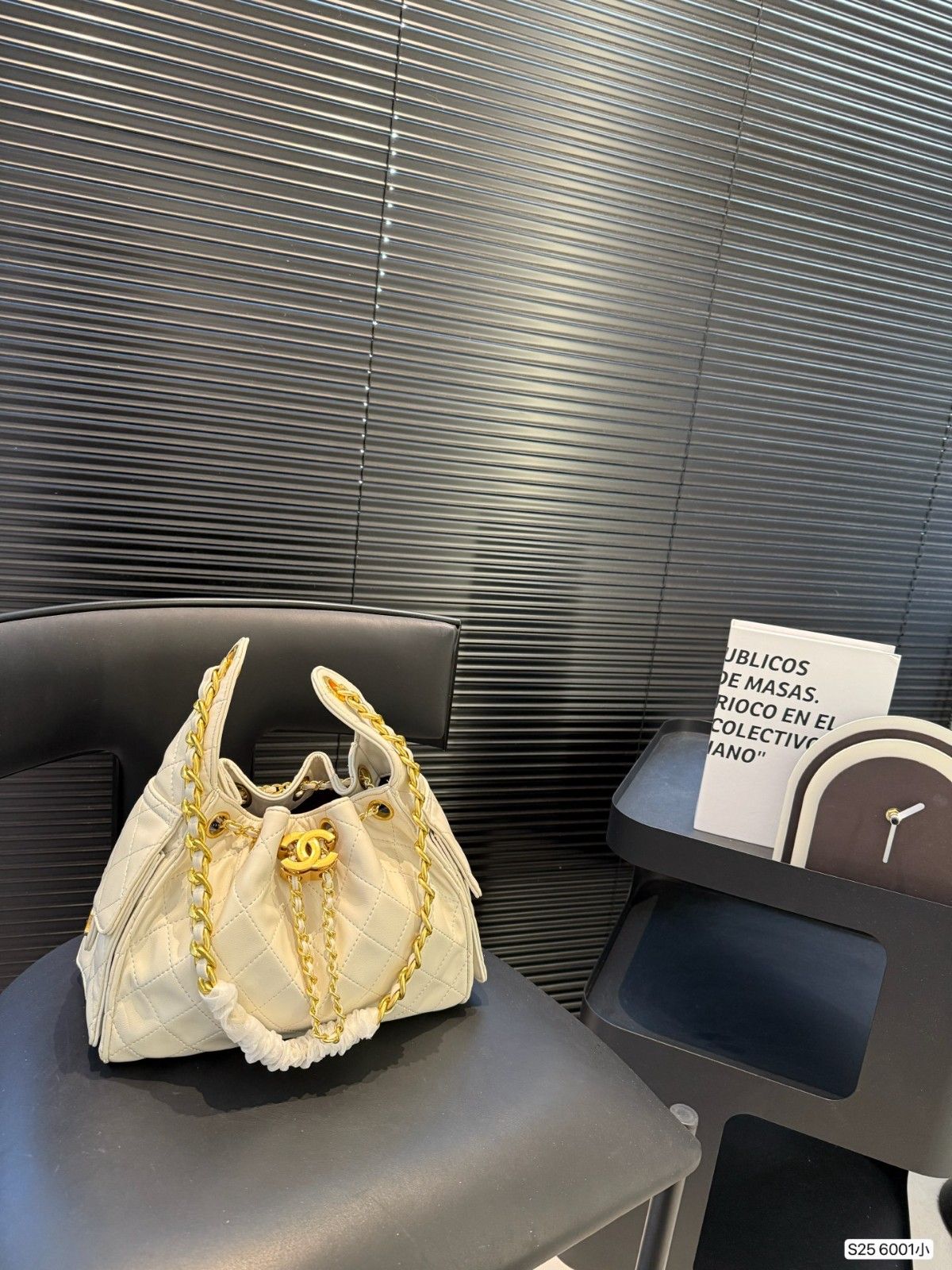 シャネル トートバッグ ファション A30457