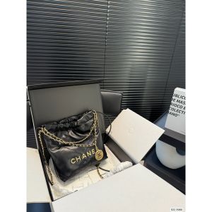シャネル CHANEL 22 ミニバック 2WAY 可愛い A30444