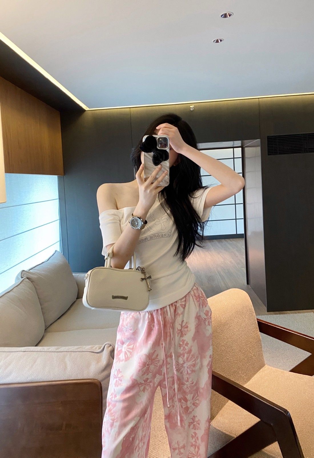 クロムハーツ 上下セット ラインストーン半袖とパンツ カジュアルでセクシー A30447