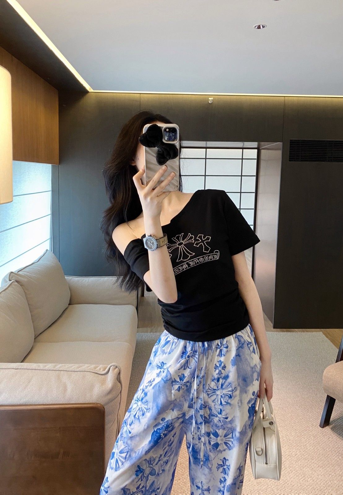 クロムハーツ 上下セット ラインストーン半袖とパンツ カジュアルでセクシー A30447
