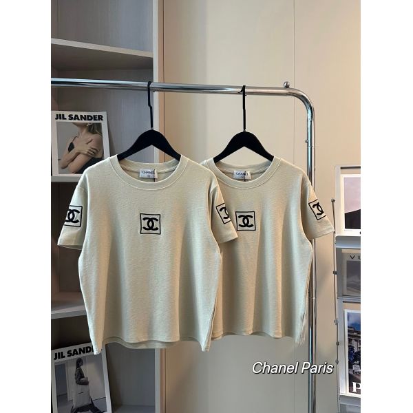 シャネル Tシャツ スクエア刺繍ロゴ ショット レディース A30453