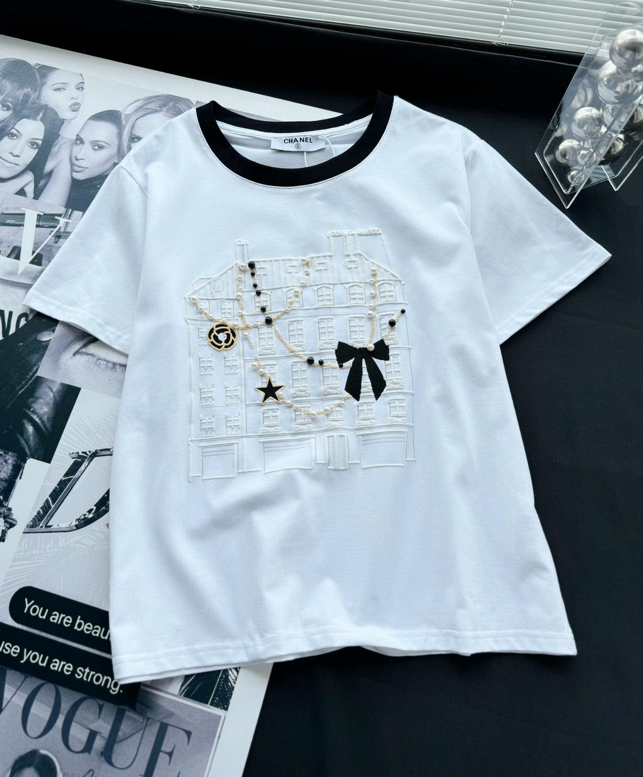 シャネル 半袖Tシャツ リボンパール エンボスロゴ A30452