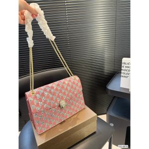 ブルガリ Serpenti Forever ショルダーバッグ キラキラ オシャレ A30467