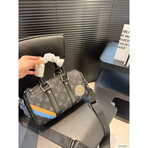 ルイヴィトン  keep ショルダーバッグ 経典 A30476